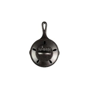 Black Cast Iron Smoker Skillet with 5 Fluid Ounces of Chip Capacity and Easy Access Lid