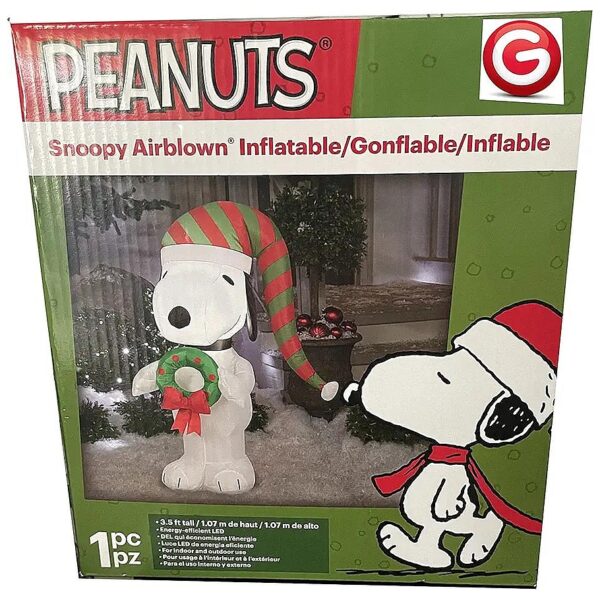 Inflatable Christmas Snoopy with Wreath and Advanced LED Lighting System