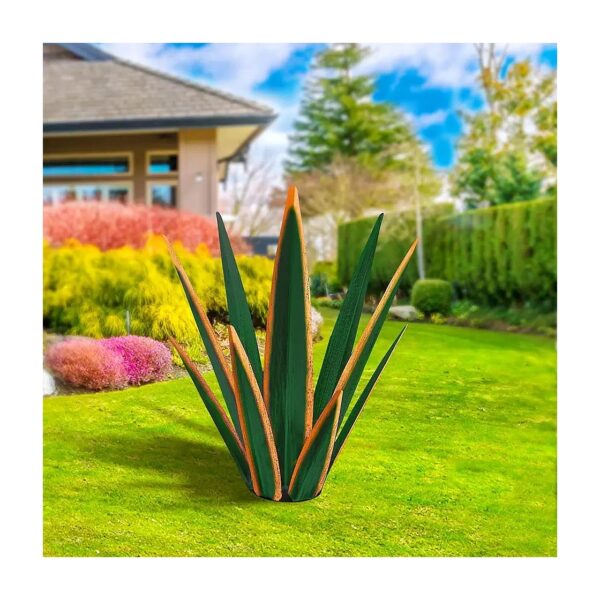 Large Metal Agave Sculpture Garden Patio Yard Decoration Dark Green Metal Flower Stakes