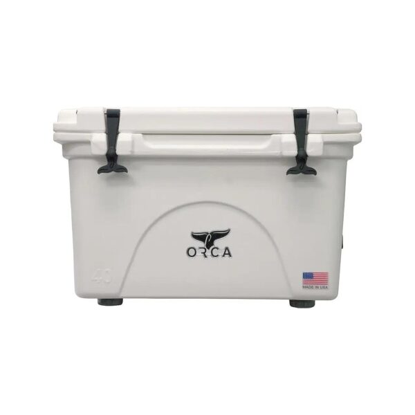 Outdoor Kitchen Accessory, 40 Quart Cooler with Integrated Insulation and Seal