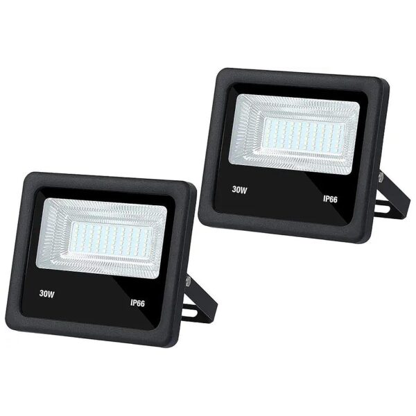 Super Bright Flood Lights with Daylight White 6500K LED Chips for Color Accurate Lighting