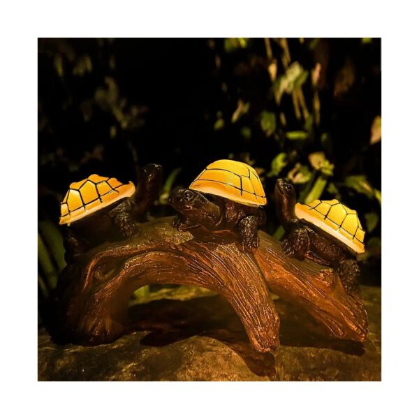 Unique Solar Power Turtle Light with Resin Material and LED Lighting for Backyard Decor