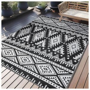 Waterproof and Stain-Resistant Outdoor Rug for Patio, Backyard, and Campsites